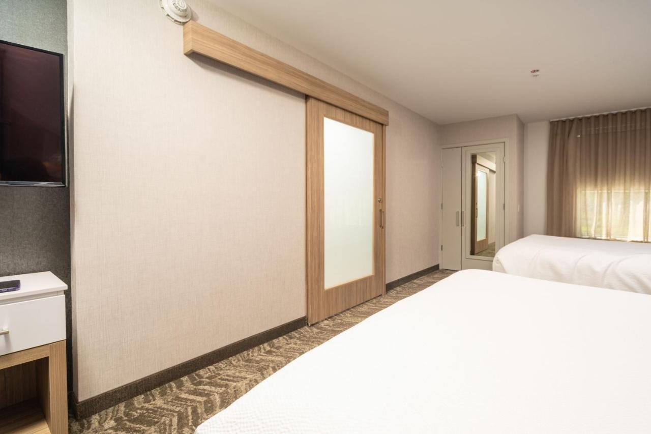 Springhill Suites By Marriott Kenosha Exterior foto