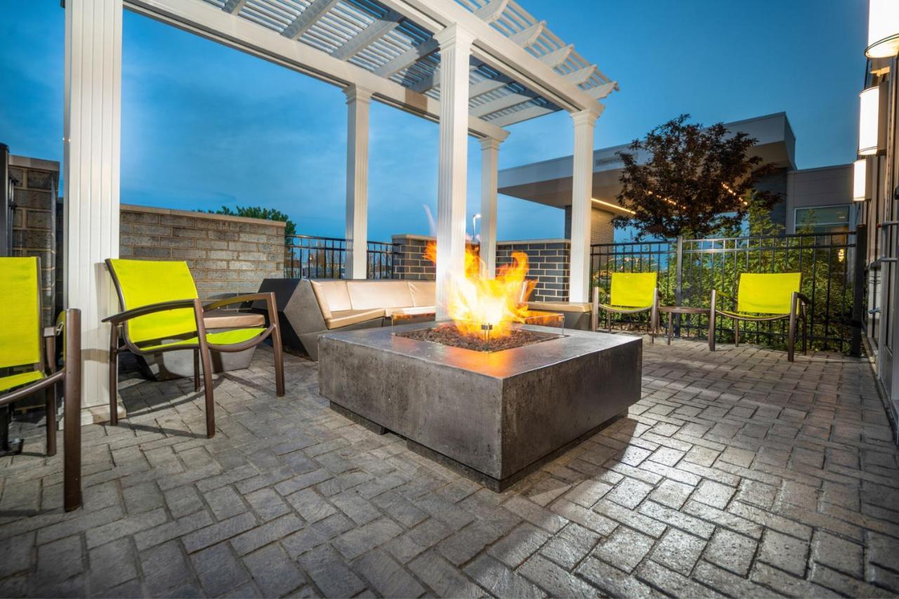 Springhill Suites By Marriott Kenosha Exterior foto